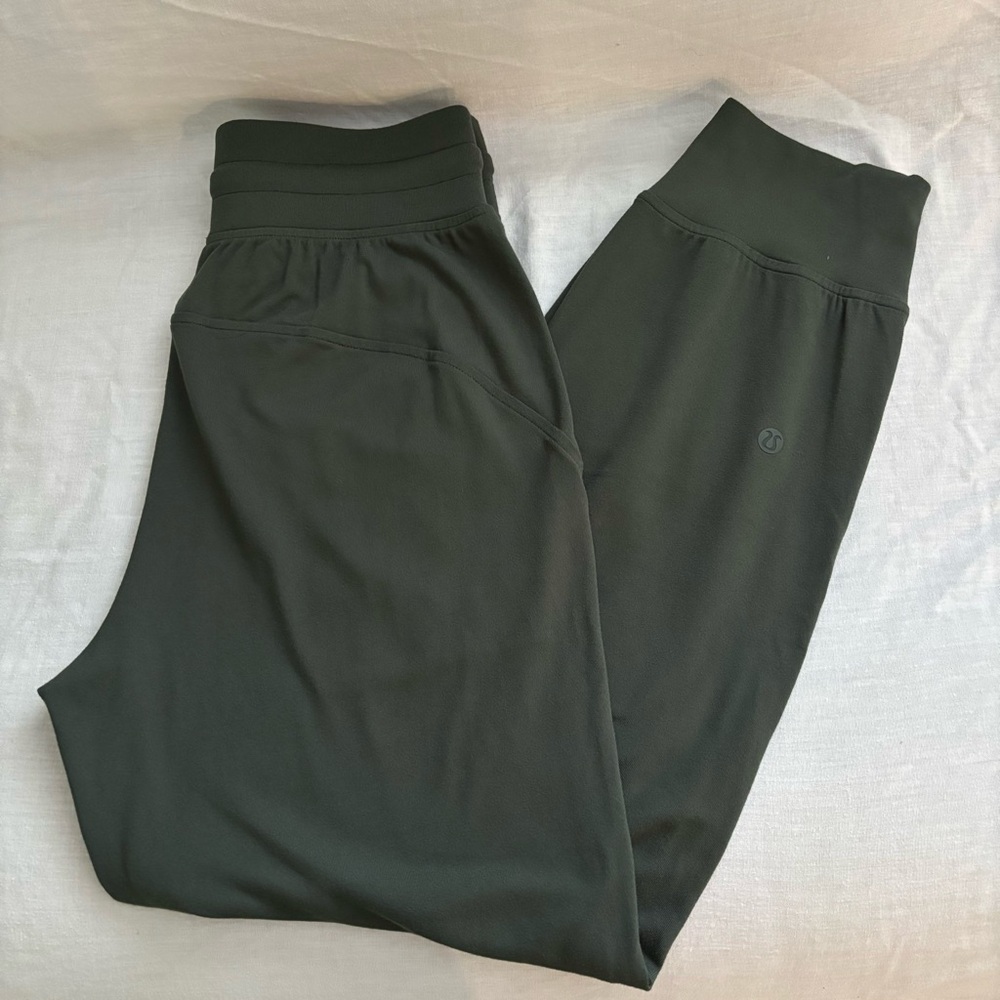 LULULEMON Womens Green Ready To Rulu Jogger Pant size 2